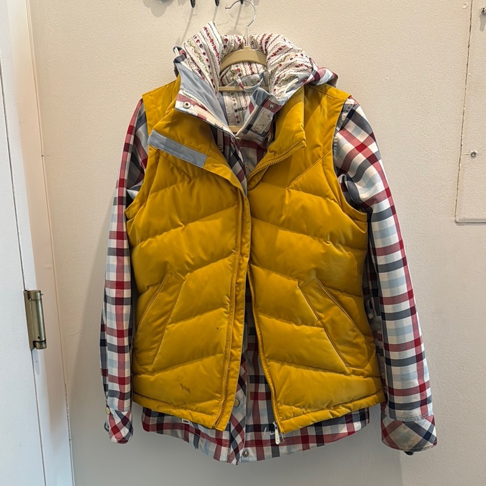 Women’s Nike Snowboard Jacket